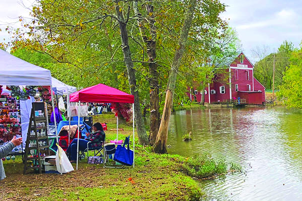 Prater's Mill craft booths